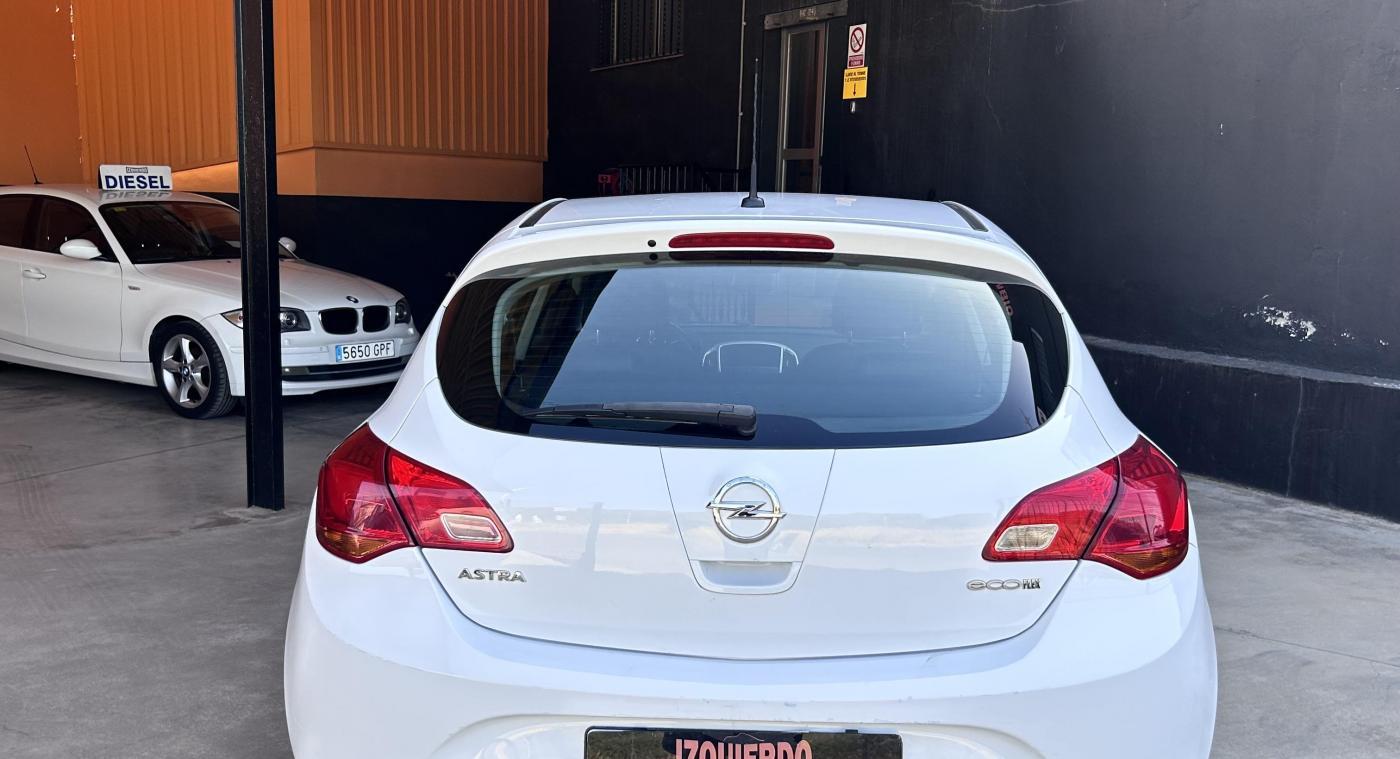 Opel astra 1.6 CDTI 110 cv