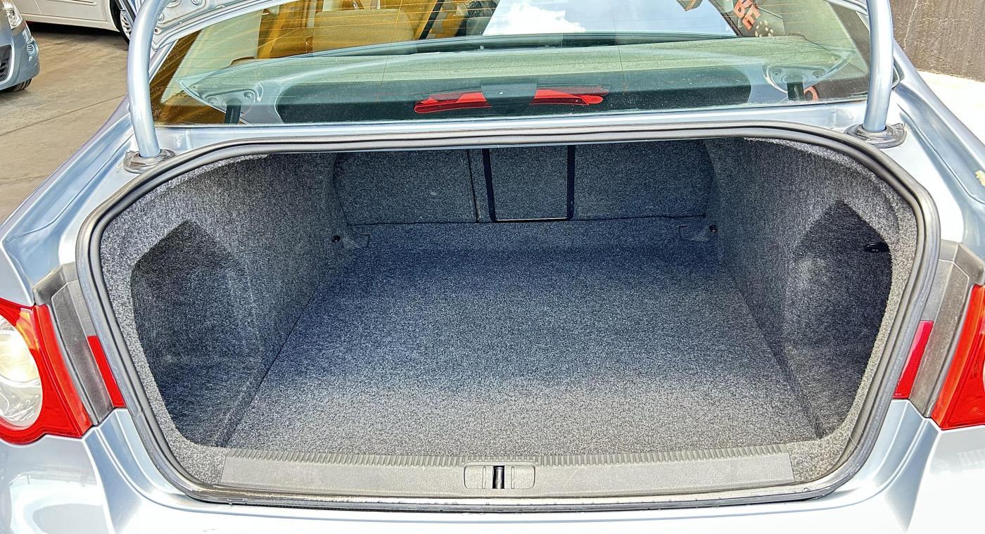 Volkswagen  2.0 TDI 120 cv